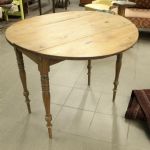 839 3160 DROP-LEAF TABLE